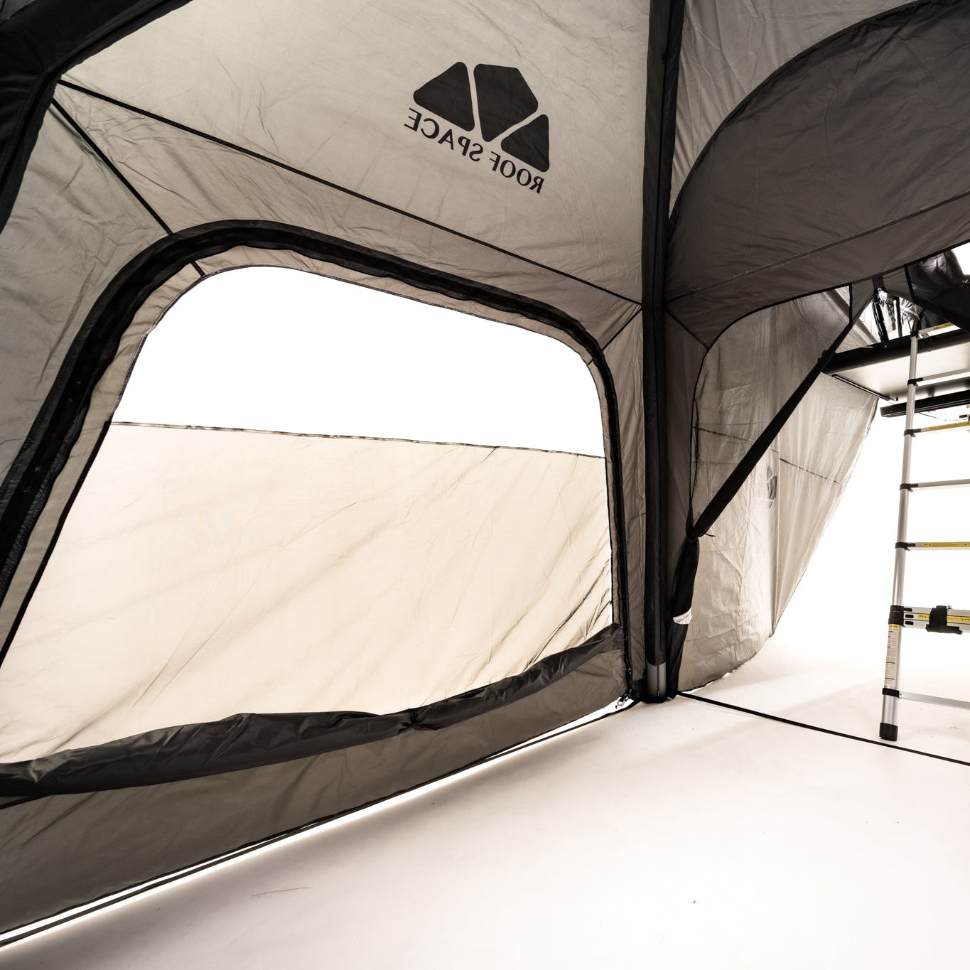 Family Size Annex with passthrough for Roof Space 2 Rooftop Tent