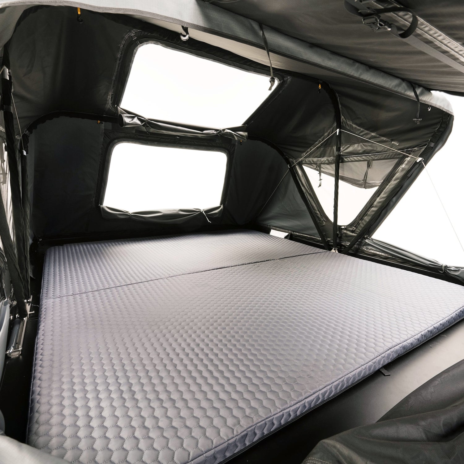 roof top tents 4 person 4 Person Rooftop Tent Roof Space 4 | California Kingsize
